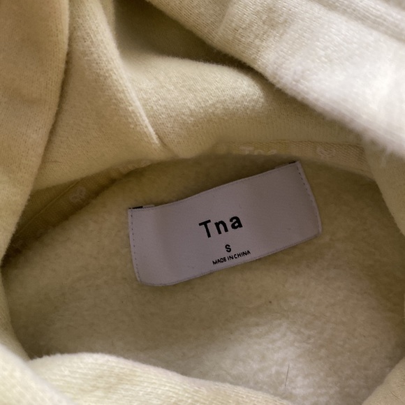 TNA / Aritzia Crop Tie-Dye Sweatshirt Small - Picture 4 of 4